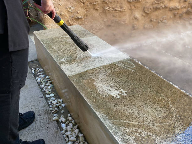 Best House Pressure Washing  in La Croft, OH