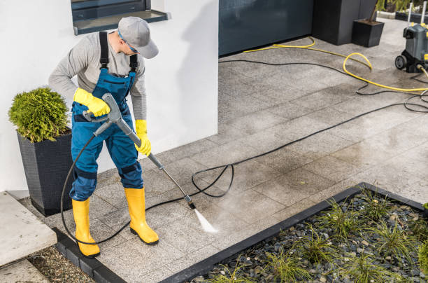 Why Choose Our Certified Pressure Washing Experts for Your Project Needs in La Croft, OH?