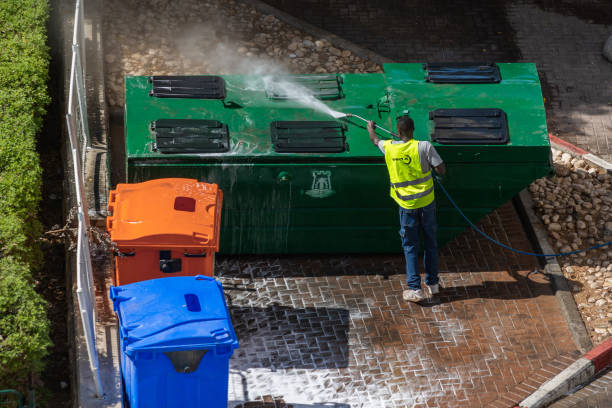 Pressure Washing Contractors in La Croft, OH